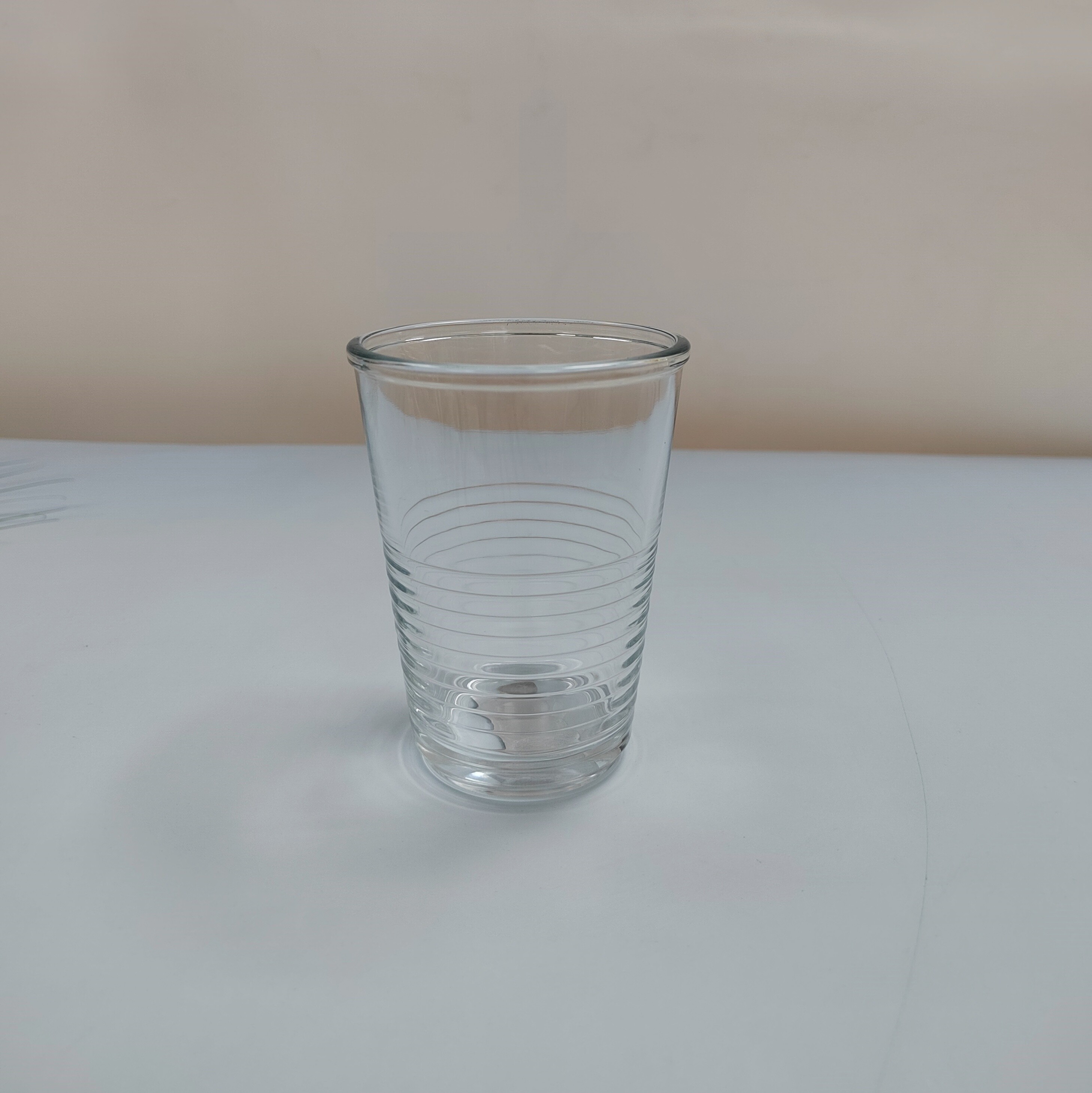 9oz-17oz Tumbler with cross striations 