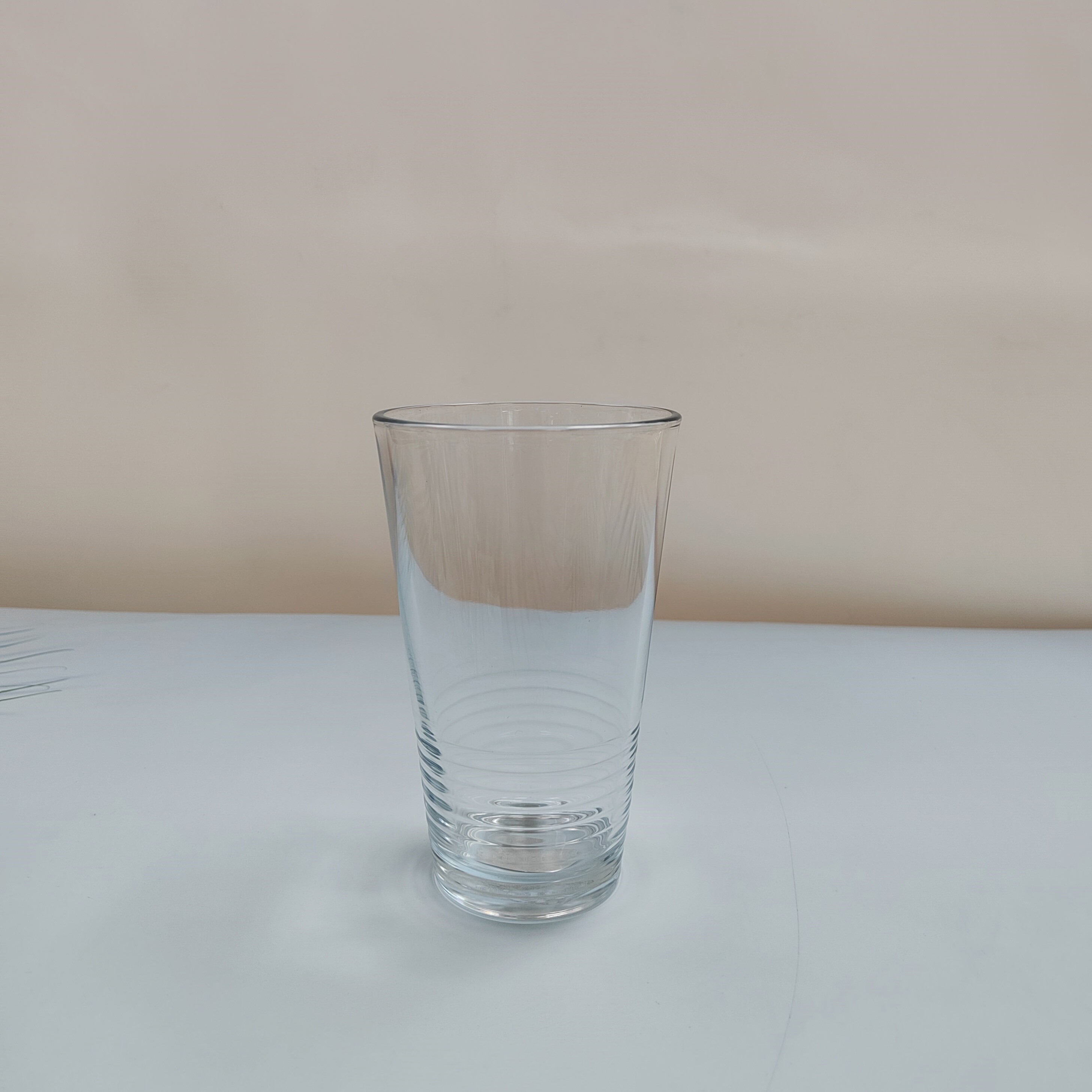 9oz-17oz Tumbler with cross striations 