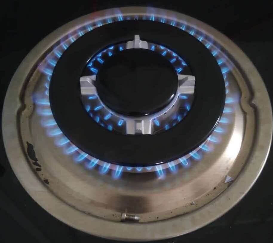 How should end users test gas hob?