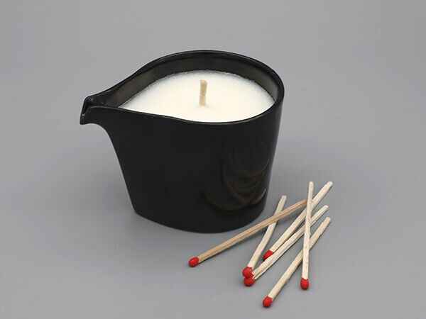 Bougies à mèche en bois