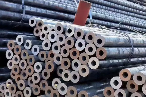 Q215 Carbon Steel Seamless Pipe