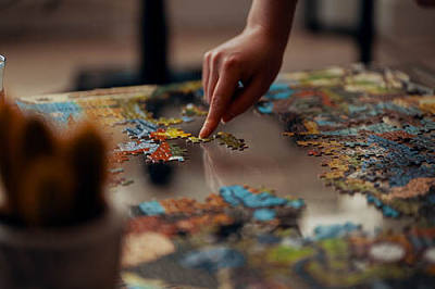 Do Jigsaw Puzzles Have Tricks?