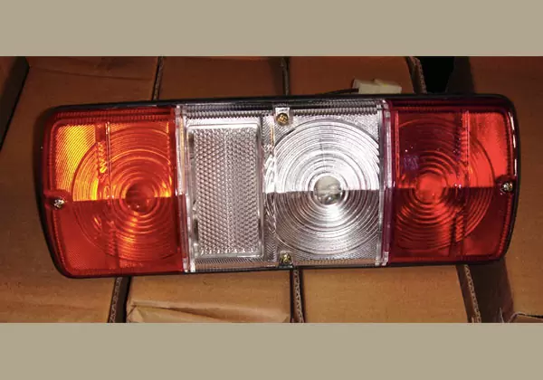 4130000213 Rear Lamp LRTD-24V