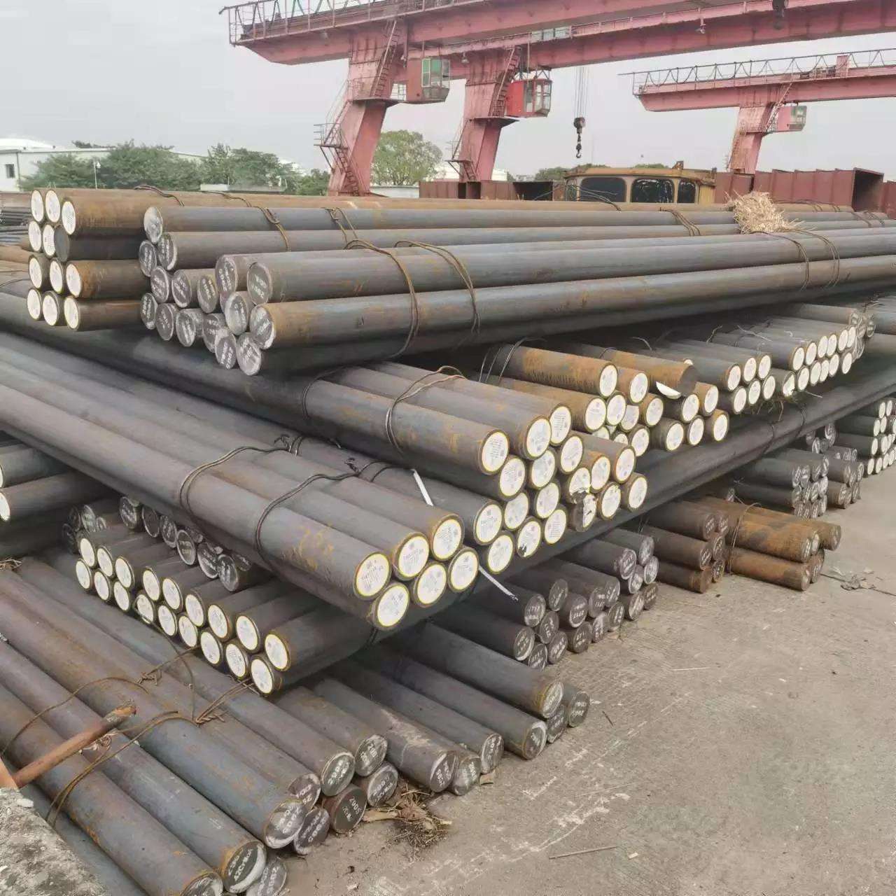 ASTM 4140 JIS SM440 DIN 42CrMo4 Alloy Solid Round Carbon Steel Bar Rod