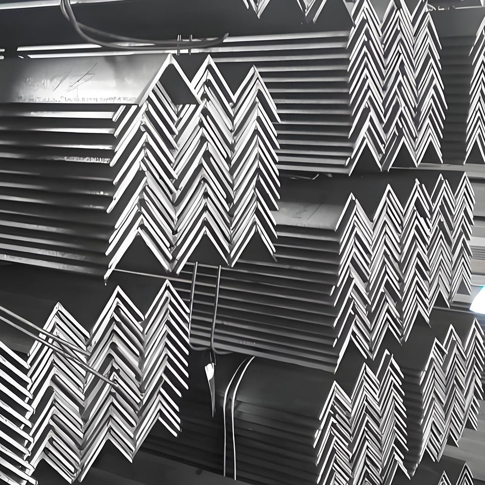 Construction Structural Mild Steel Angle Iron Hot Rolled Gi Steel Angle Bar