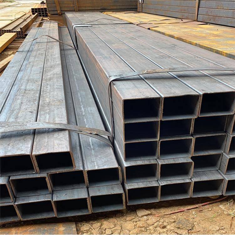 High Quality Factory Price A53 S275 S275jr 40x40x3mm Rectangular Iron square Pipe  For Constructions