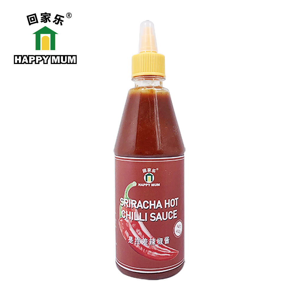 kitchen cooking seasoning Sriracha Sauce in Chilli