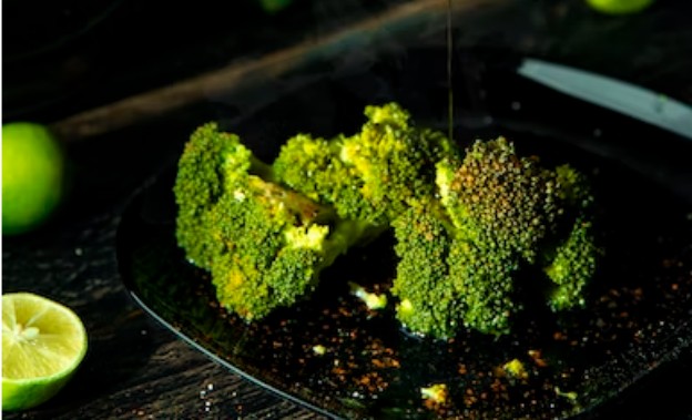 Blasted Broccoli with Fish Sauce.png