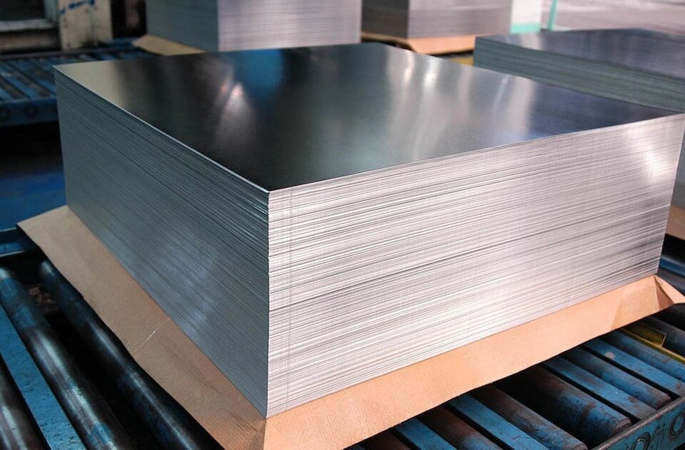 Stainless steel plate display.jpg