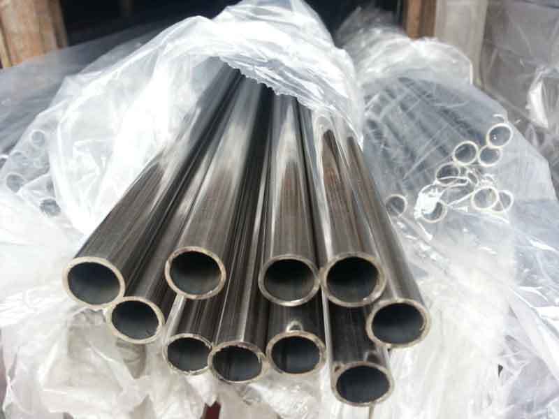 brushed stainless steel round tube (3).jpg