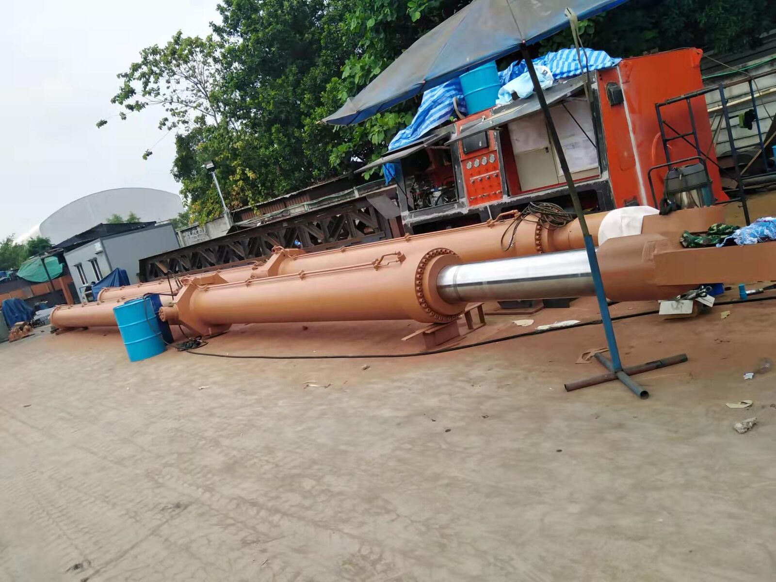 Cilindro hidráulico de compuerta de presa