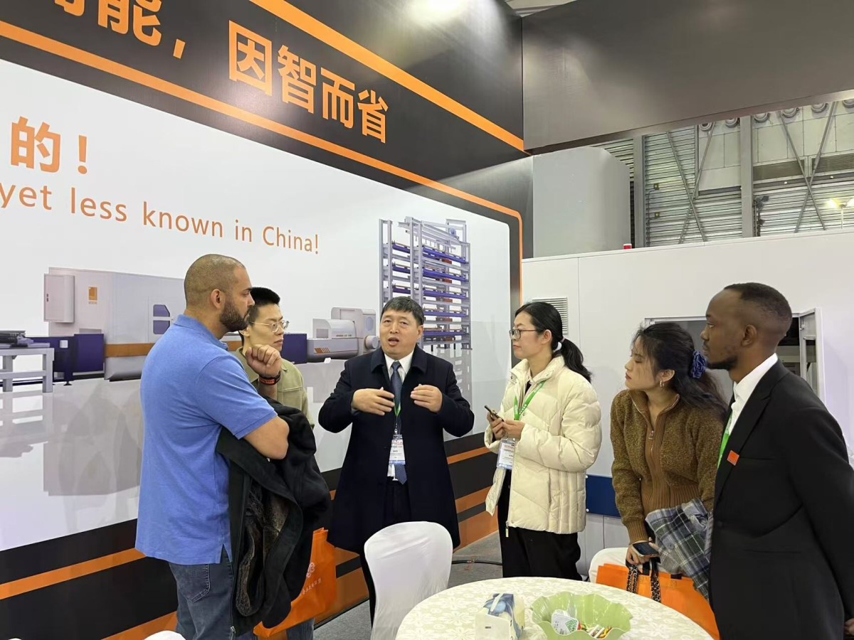 beiene american customer.jpg