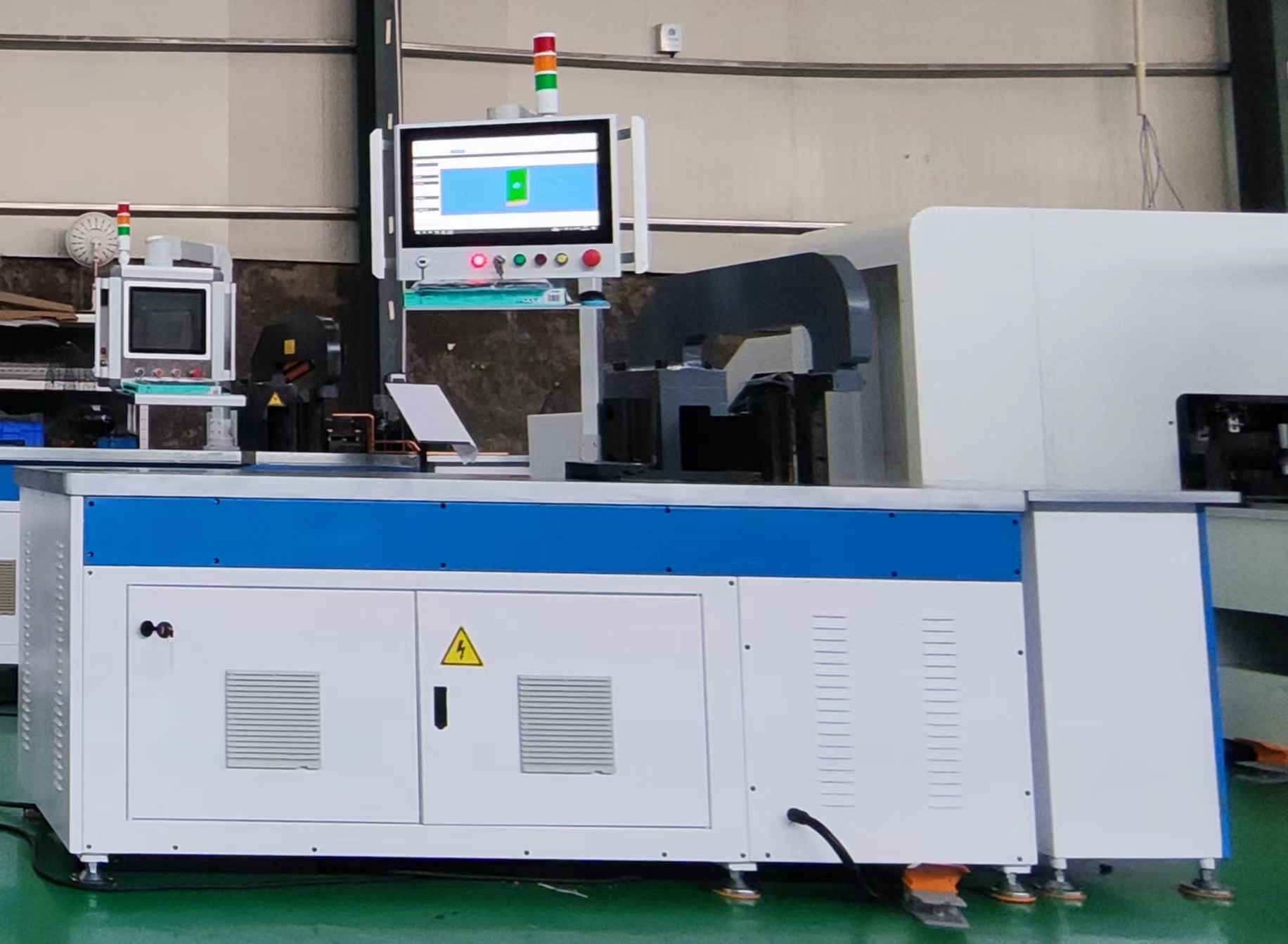 The punching and shearing machine EMAC-BP-60 and Busbar bending machine was shipped  to Brazil on December 8th