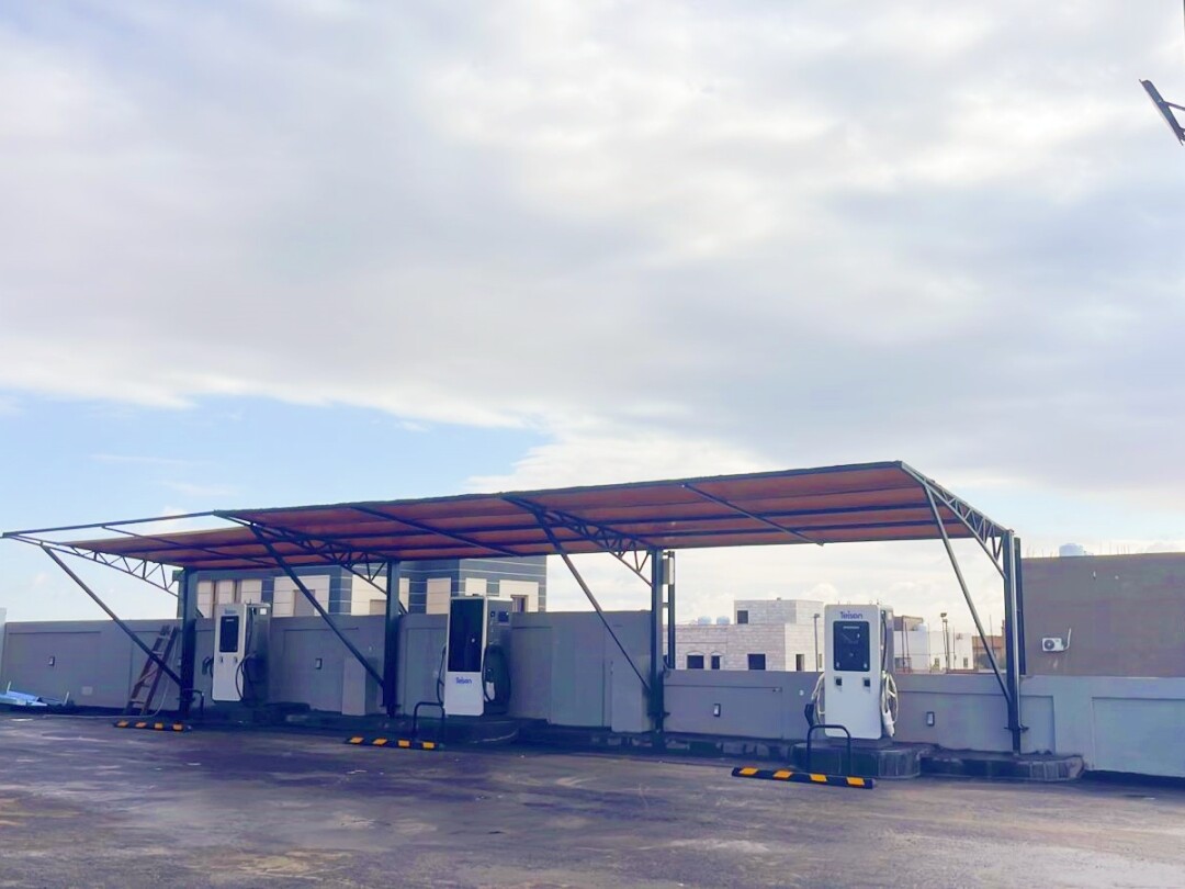 A Comprehensive Overview of Understanding Fleet EV Charging