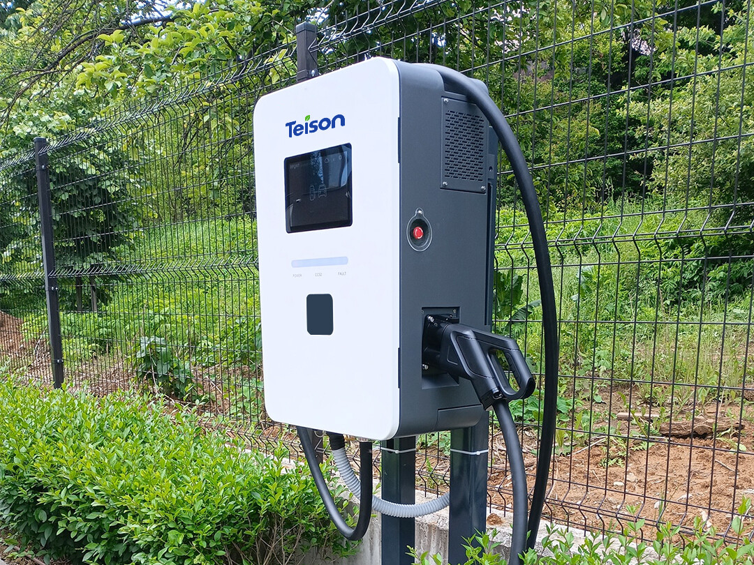 Teison 40kw DC MINI ev charger installed in Hotel parking lot, Bulgaria