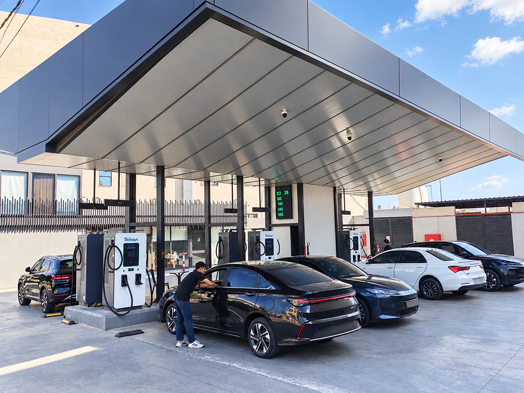 Teison DC PRO 120kW liquid cooling ev fast charging station installed in Jordan，2026