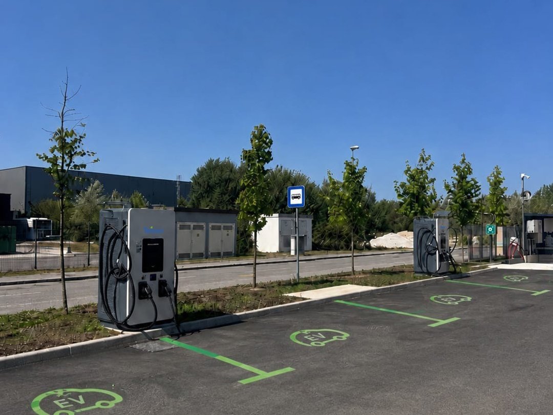 Teison DC PRO 120kW ev fast charging station installed in Slovenia,2026 Teison DC PRO 120kW ev fast charging station installed in Slovenia,2026