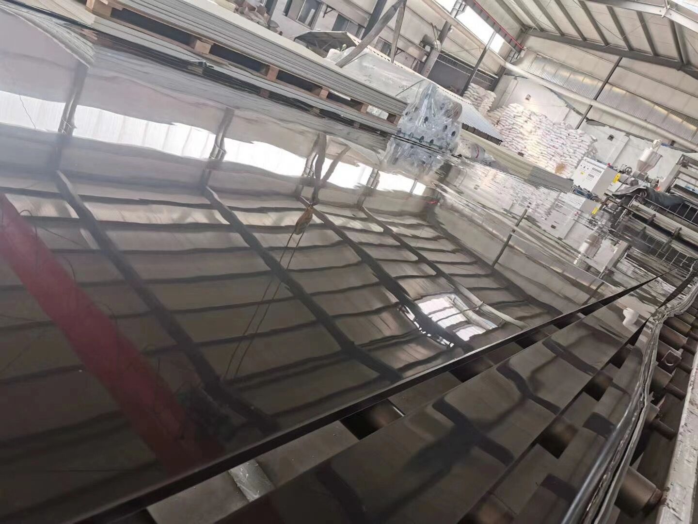 Глянцевый лист HDPE