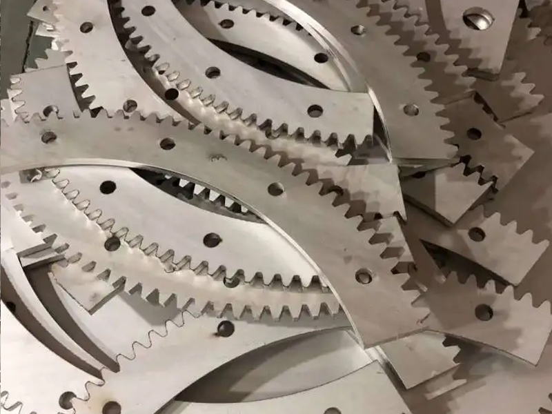 Stainless steel plate cutting 