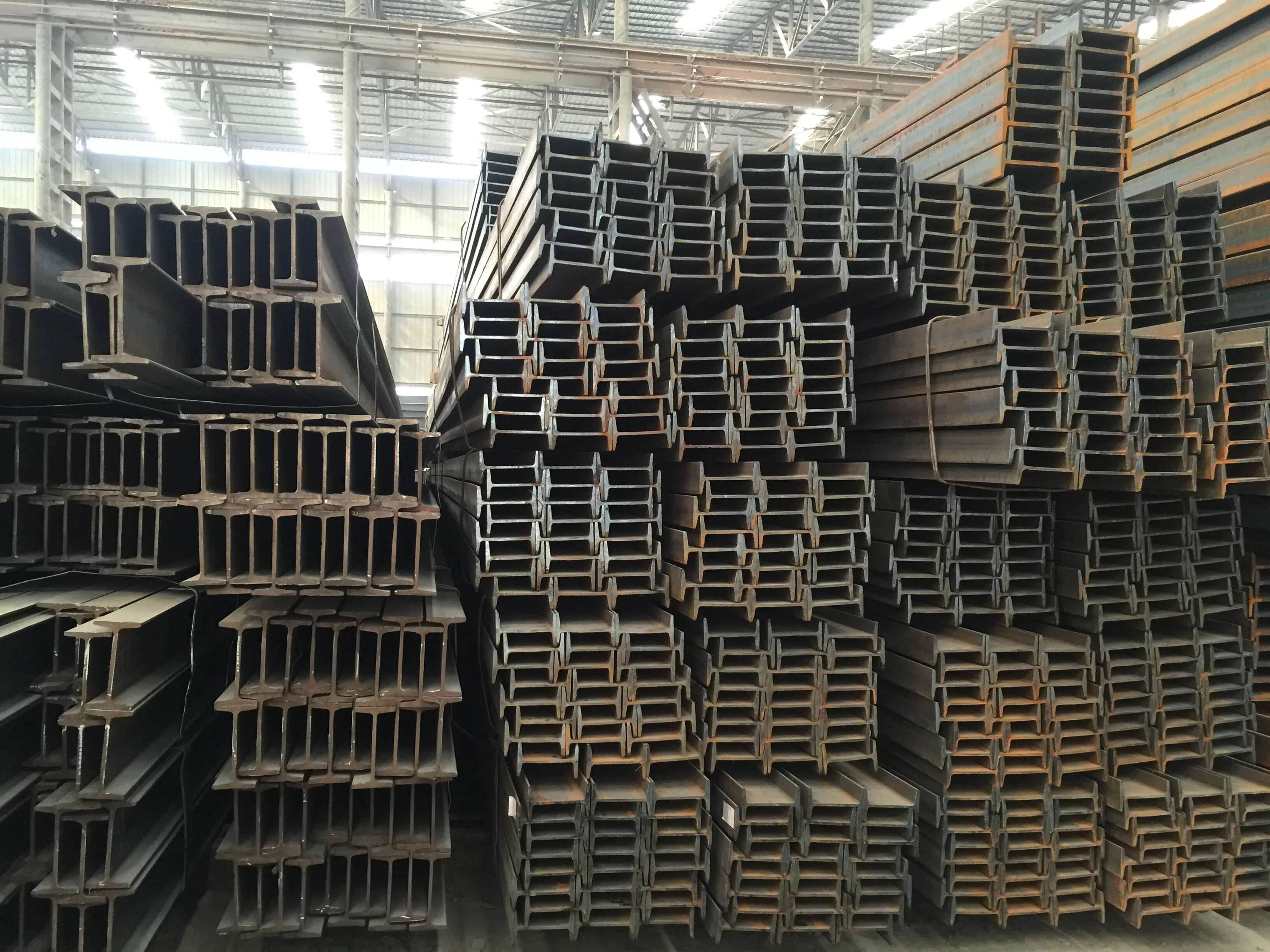 SS540 S235 S275 S355 A36 A572 G50 G60 etc 300x300mm I steel beam