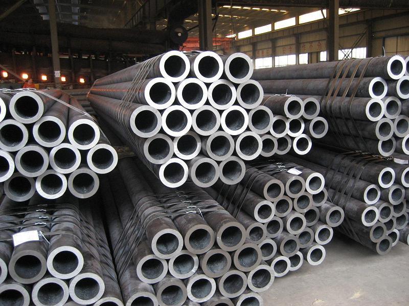 Hot Sale Seamless Carbon Steel Pipe/Round Pipe/Square Pipe for Construction, Fabrication, House and Conveying Made in China