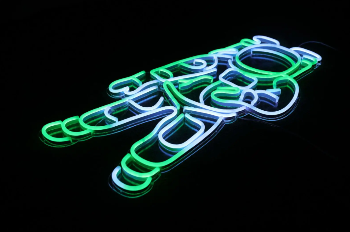 12V 5A 130W Astronaut model RGB neon sign