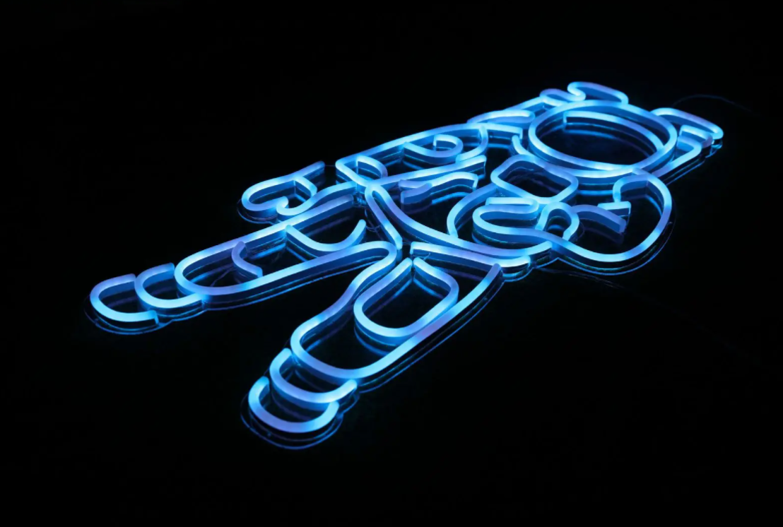 12V 5A 130W Astronaut model RGB neon sign