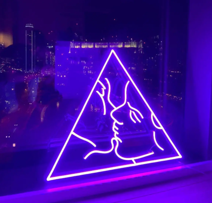 Kiss Aesthete neon sign