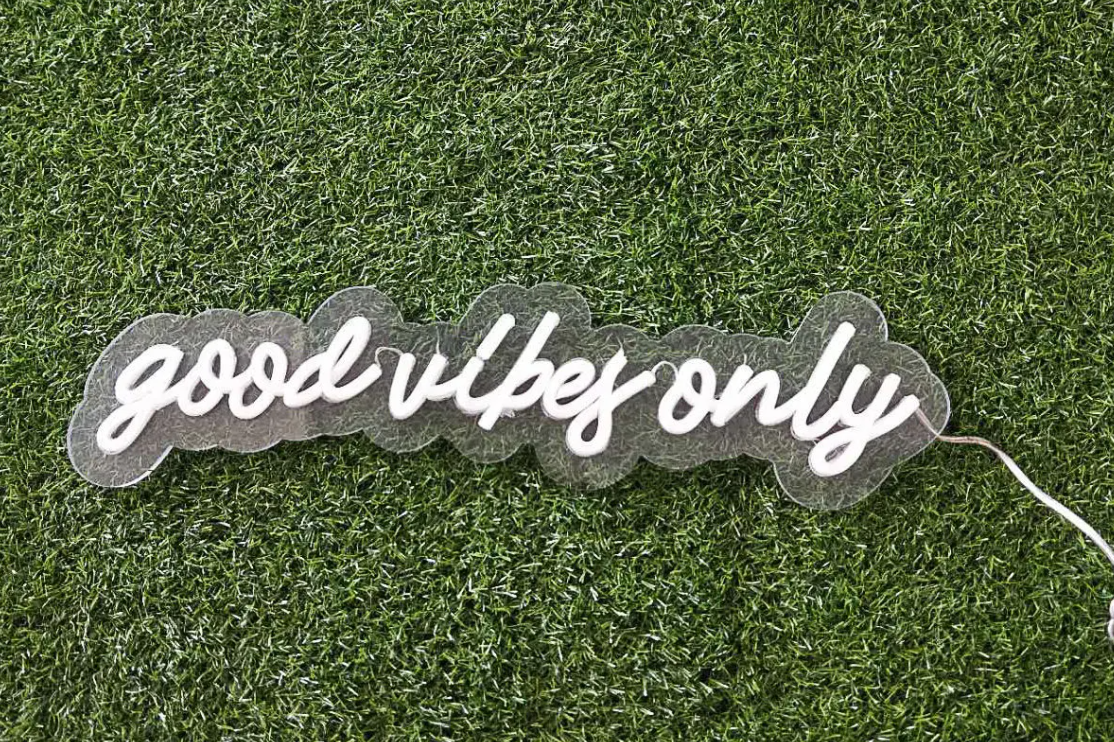 Good vibes only neon sign