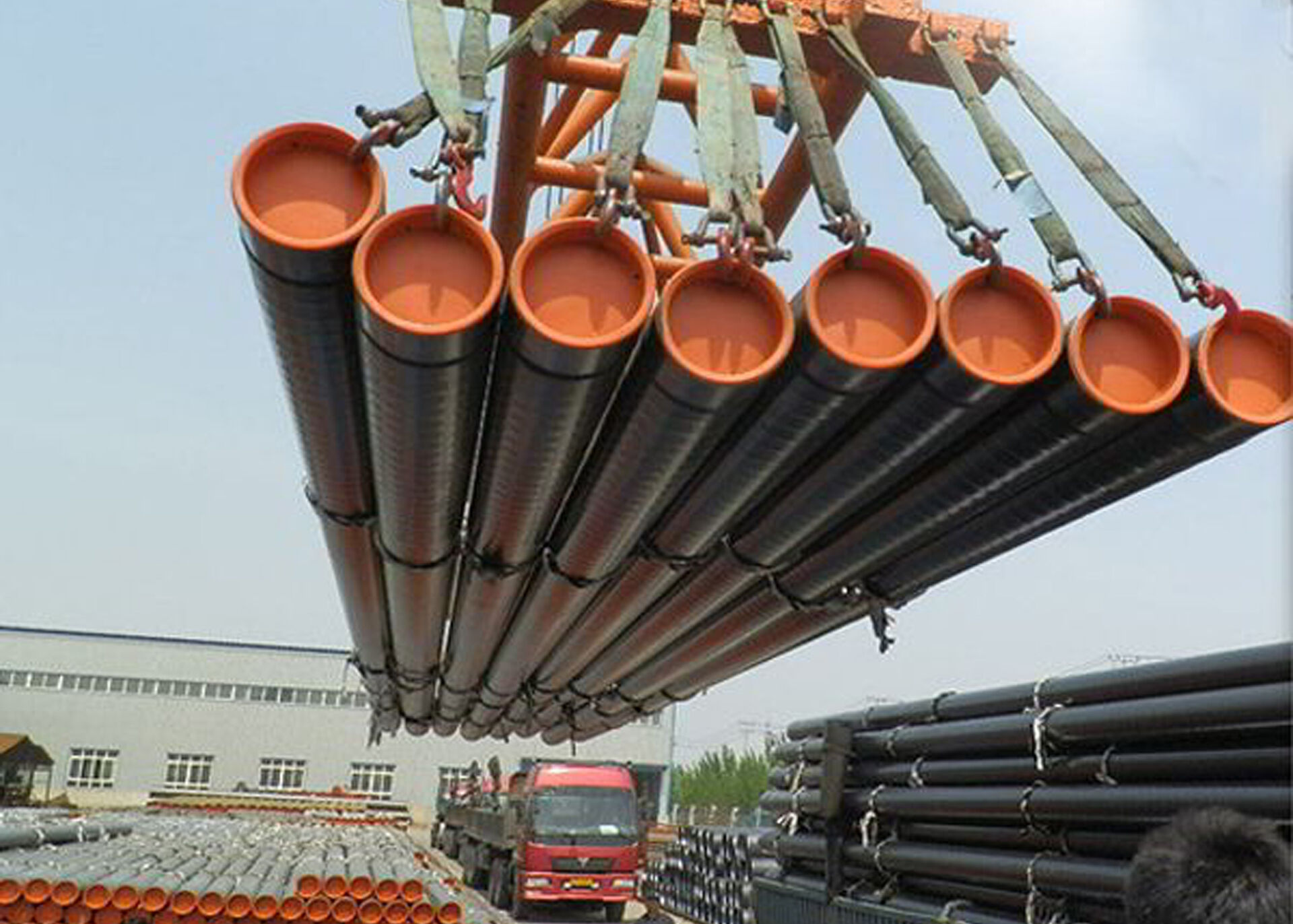 Seamless steel pipe manufacturers will take you to understand: seamless steel pipe production process and matters needing attention
