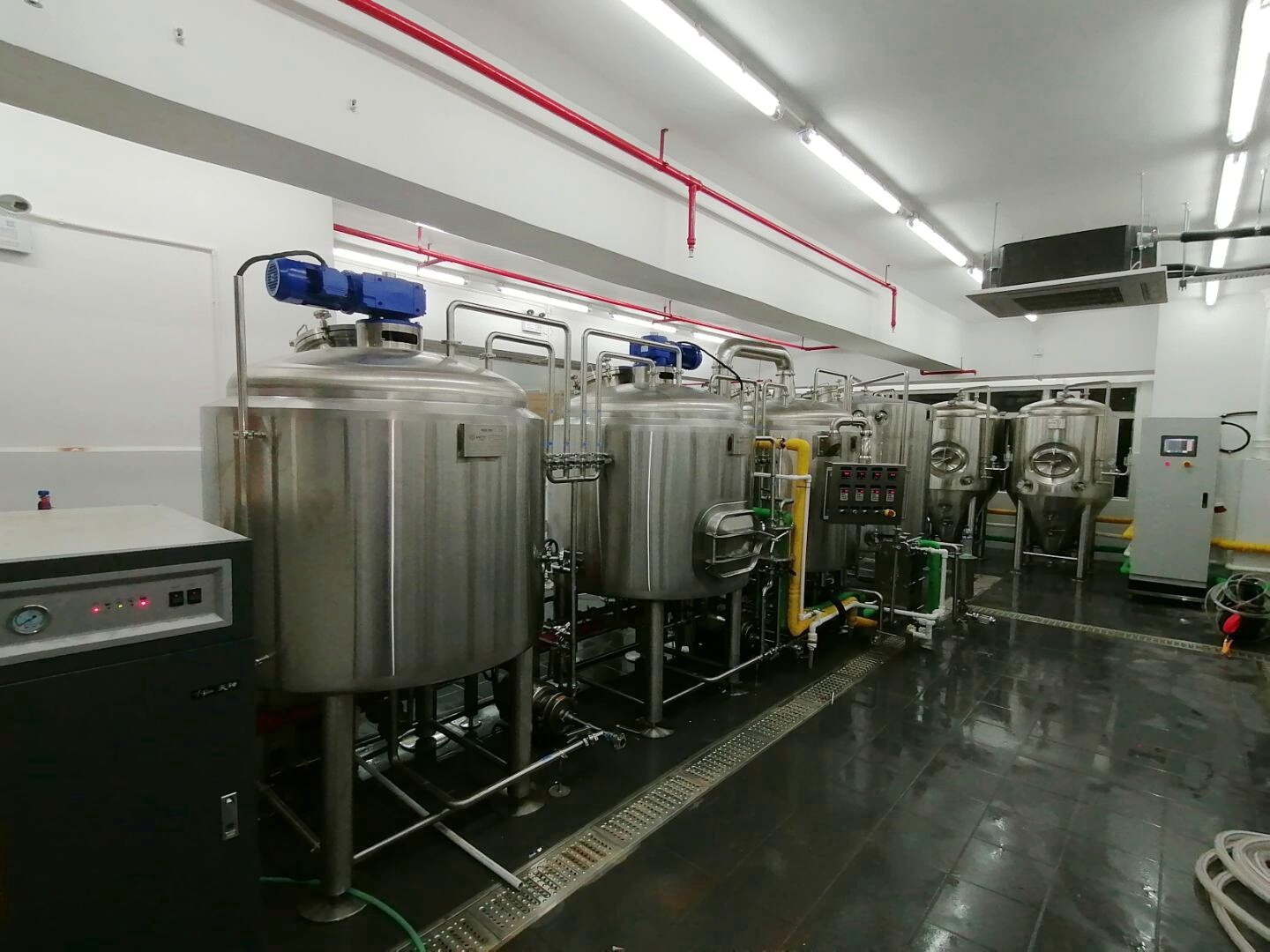 1000L Three-Vessel Craft Beer Brewing System – High-Throughput Microbrewery with CLT & Heat Recovery