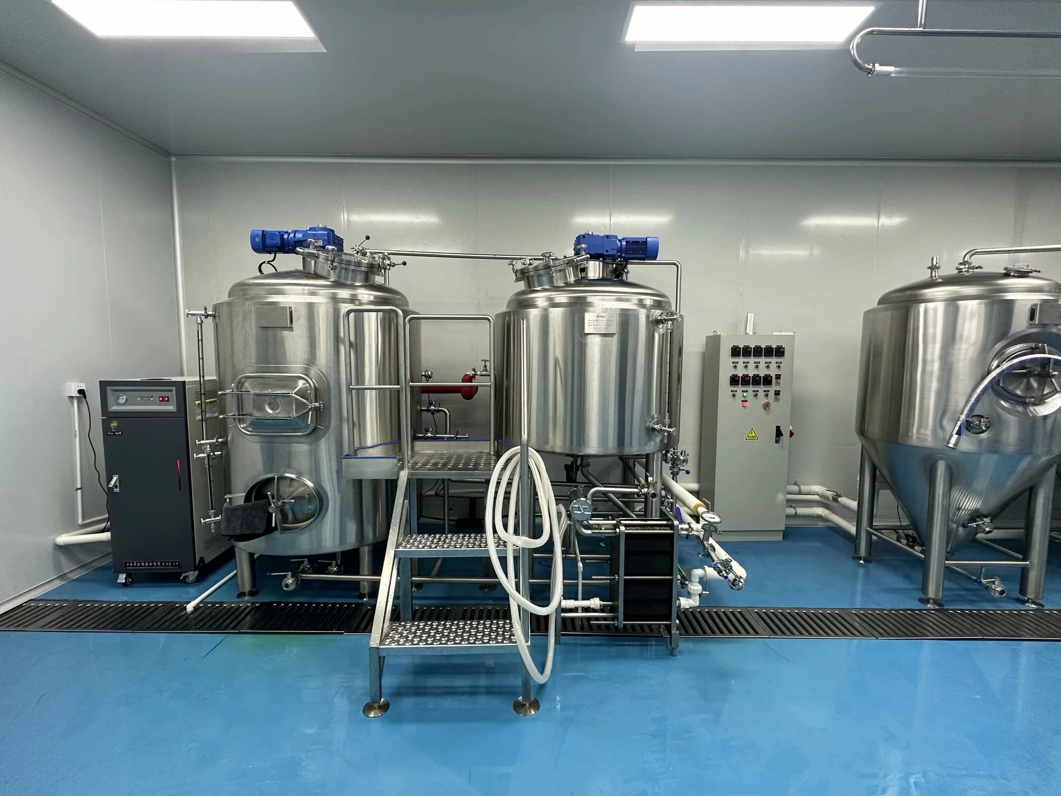 1000L Craft Beer Brewing Equipment – Commercial Turnkey Brewery System with PLC Control