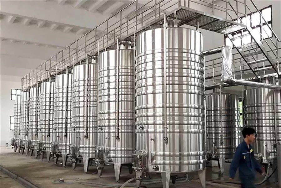 3-Fermentation Tank-Wine (10)