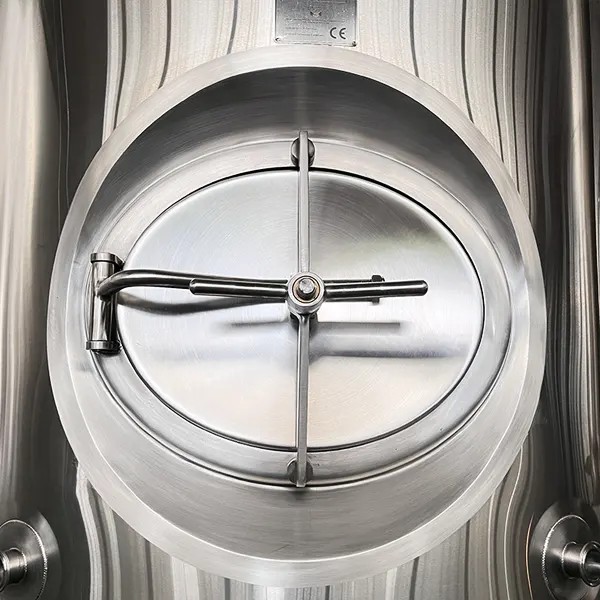 3-Fermentation Tank-Manhole 3-Fermentation Tank-Manhole