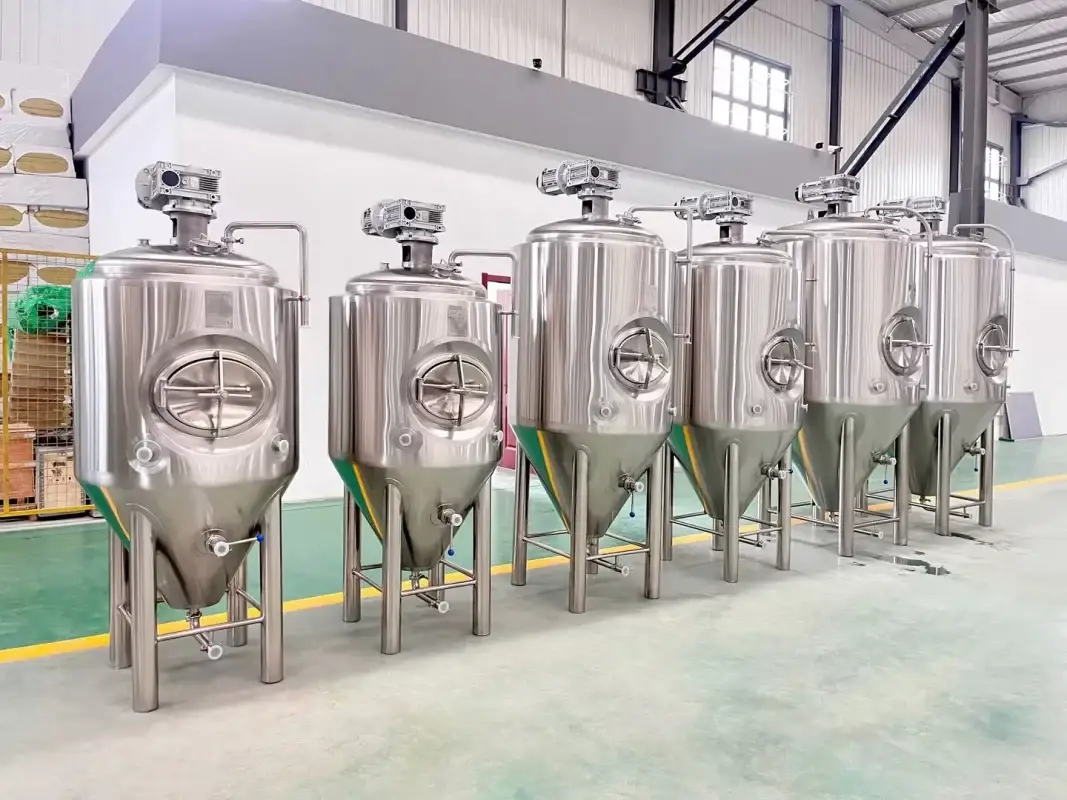 Stainless Steel Processing Mixing Tanks | Multi-Industry Fermentation Equipment Manufacturer