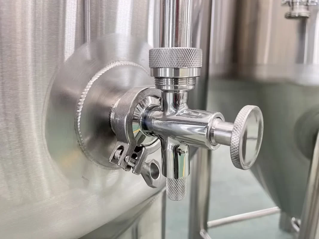 Stainless Steel Processing Mixing Tanks | Multi-Industry Fermentation Equipment Manufacturer