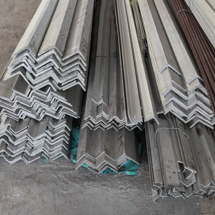 Best Price hot rolled steel angle carbon angle steel metal steel angles for Building