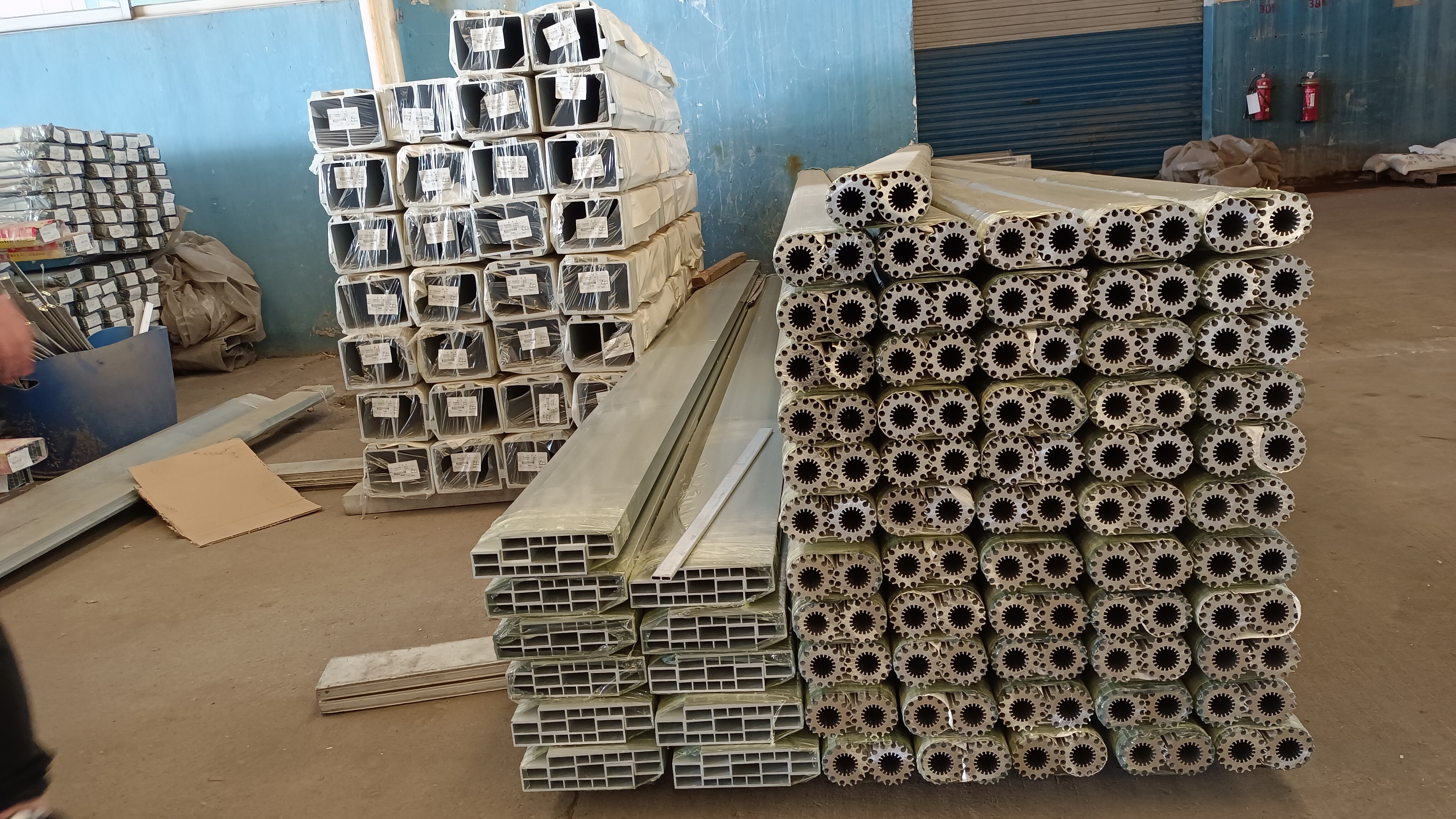 Custom Aluminium Frame Profile Material Aluminum Window Frame Profiles Casement Door Profiles