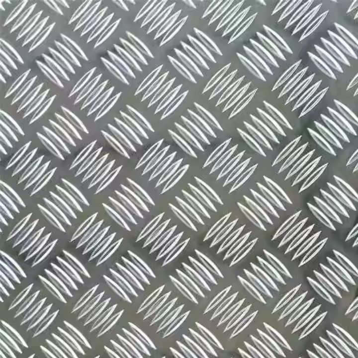 Custom Size 0.3Mm 1Mm 3Mm 1001 1100 1005 3003 5052 5083 7075 Anti-Slip Aluminium Embossed Checkered Steel Sheet Plate