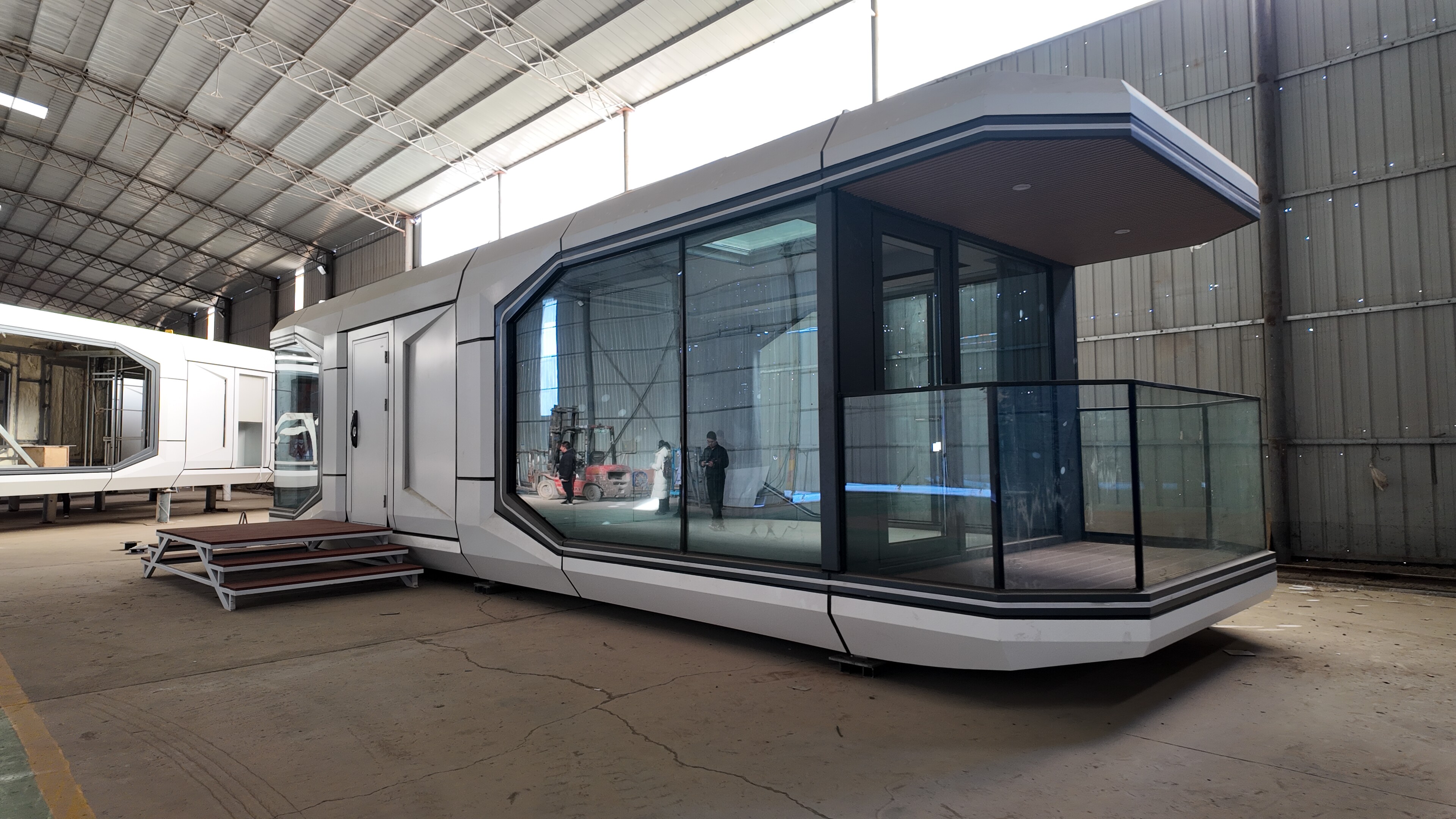 Modern Fashion Luxurious Design Camping Capsule Prefabricated Houses Capsule House Space Capsule With Intelligent System