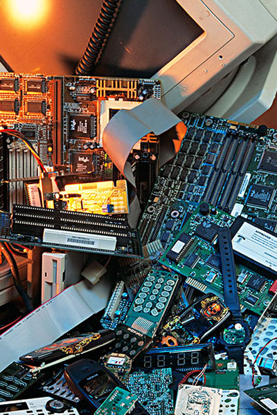 the company has been devoting to the developed of optical, mechanic and electric integral technology and products 