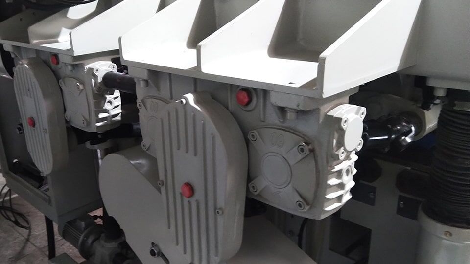 machine details (2).jpg