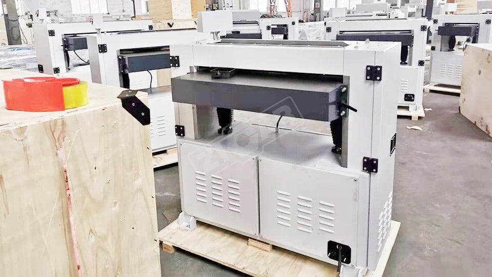 thicknesser planer (2).jpg