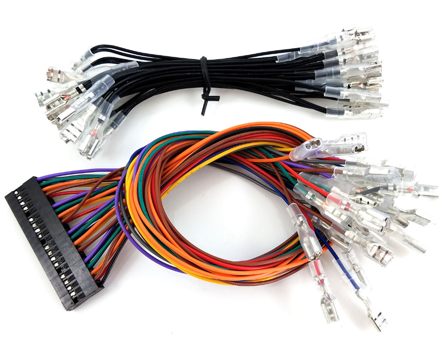 Black daisy chain wire with 0.187 inch (4.8mm) spade connector for ground connection