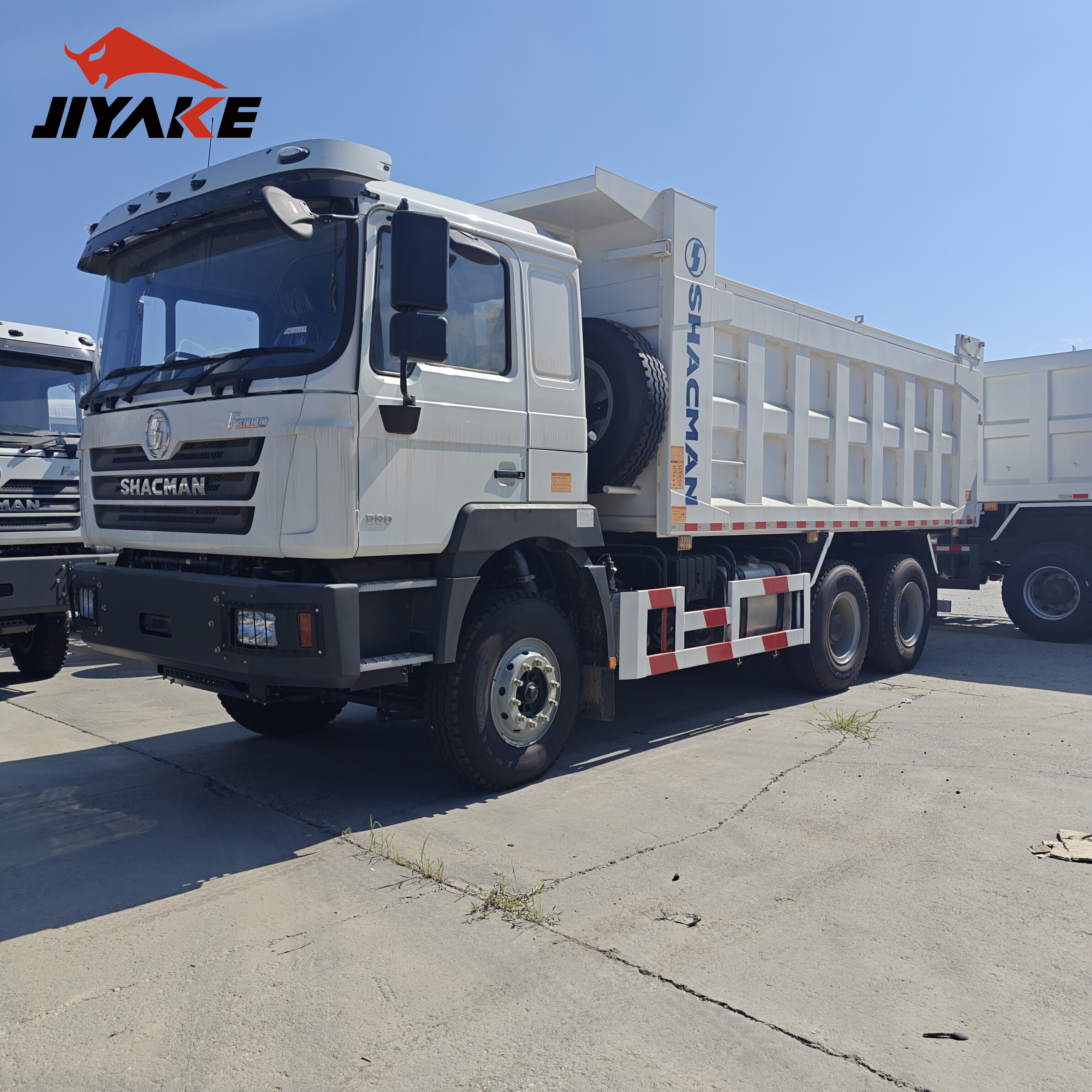 Shacman New or Used 6X4 8X4 10/12 Wheels Mining/Transport/Tractor/Trailer/Tipper/Dumper/Dump Truck Tractor Trucks