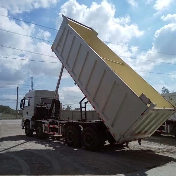 Shacman dump truck