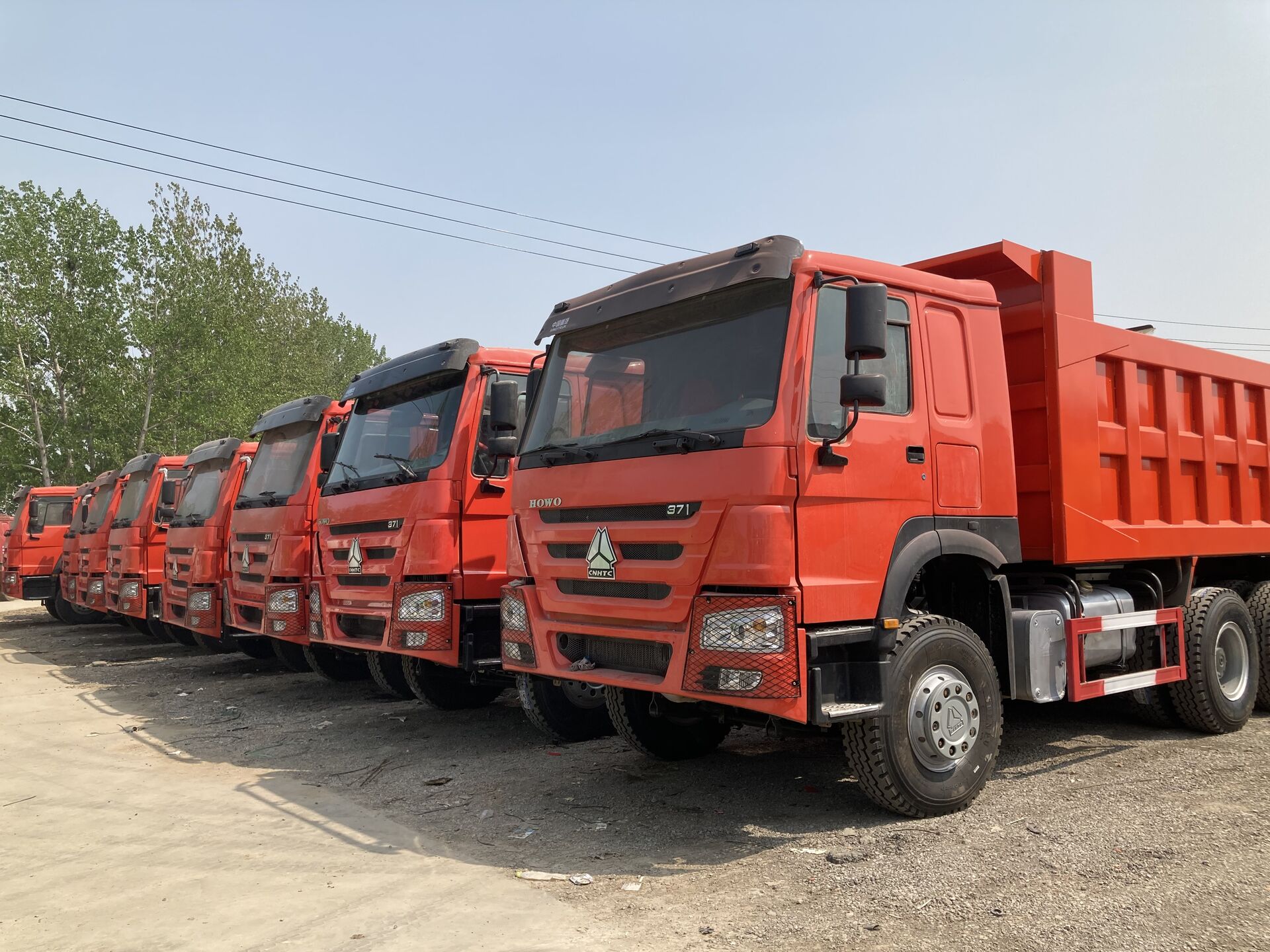 Second hand dump truck