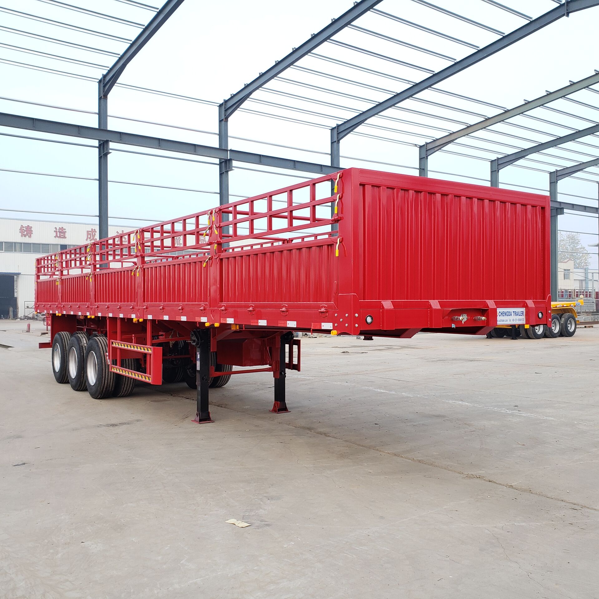 Cargo trailer +side wall trailer