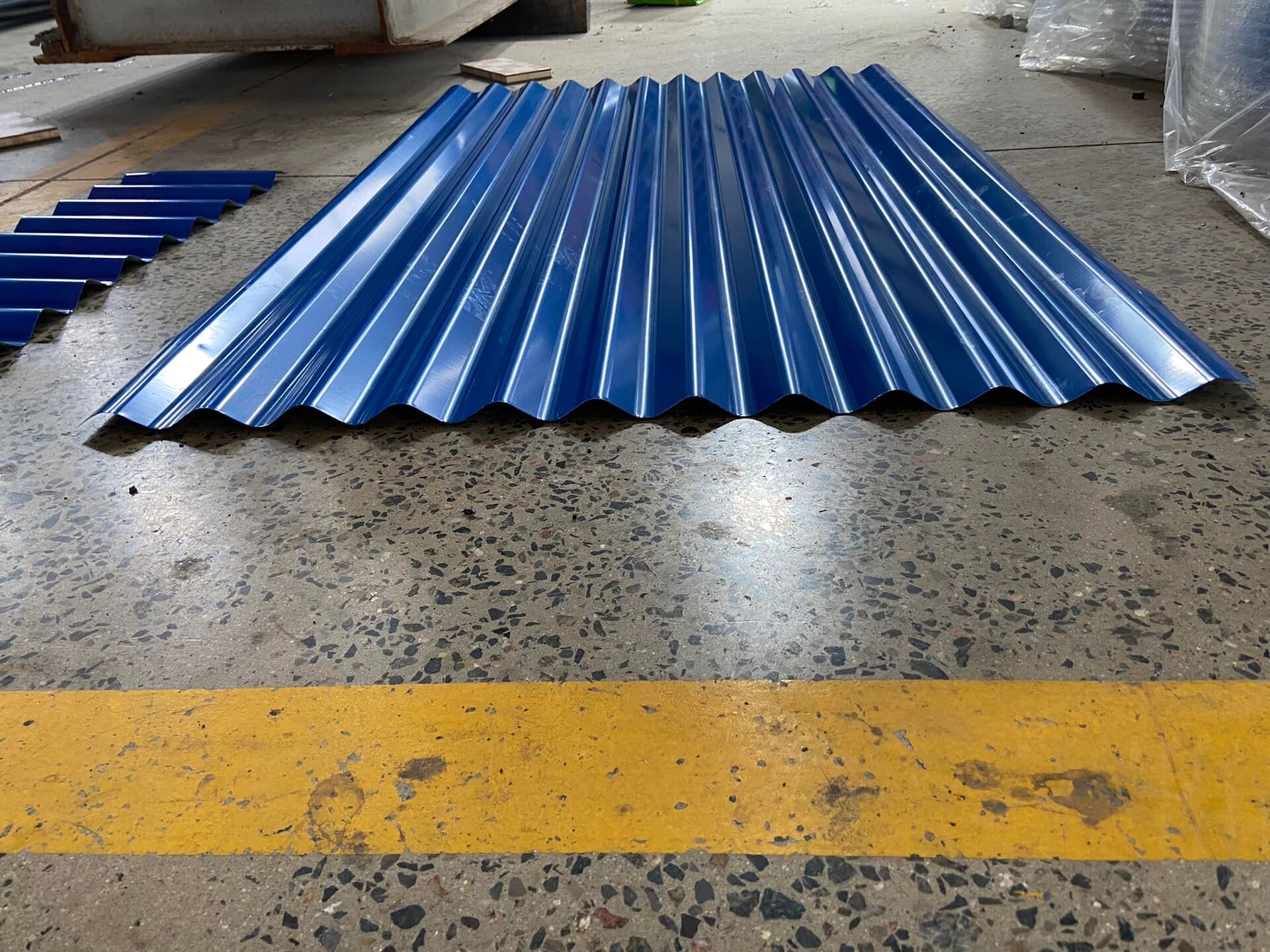 Professional PPGL PPGI sheet color coated corrugated roofing plate 