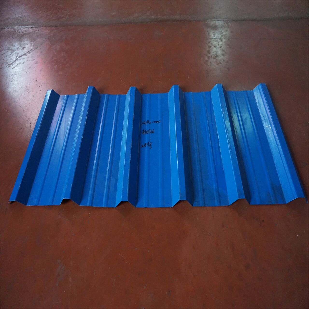 Color steel roof panel wall cladding corrugated metal sheet